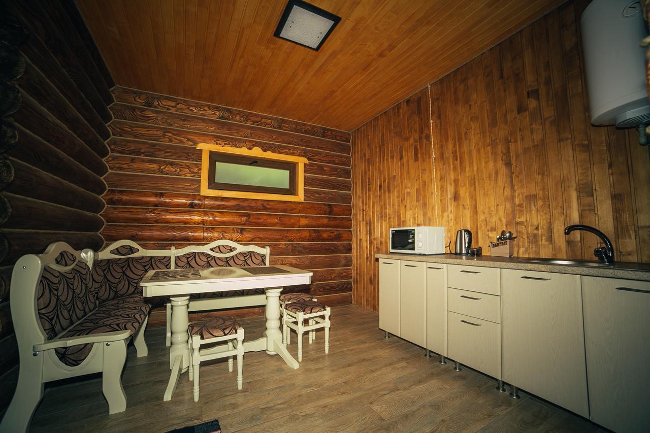 Hotel Sadyba Sribne Dzherelo à Ilnytsya Extérieur photo