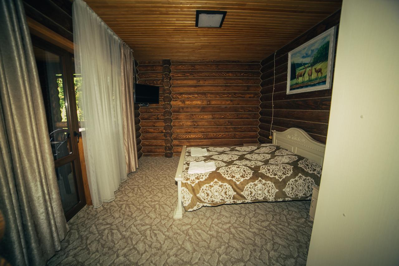 Hotel Sadyba Sribne Dzherelo à Ilnytsya Extérieur photo