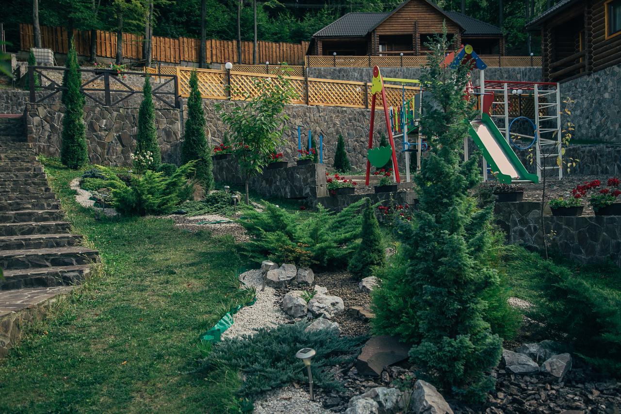 Hotel Sadyba Sribne Dzherelo à Ilnytsya Extérieur photo